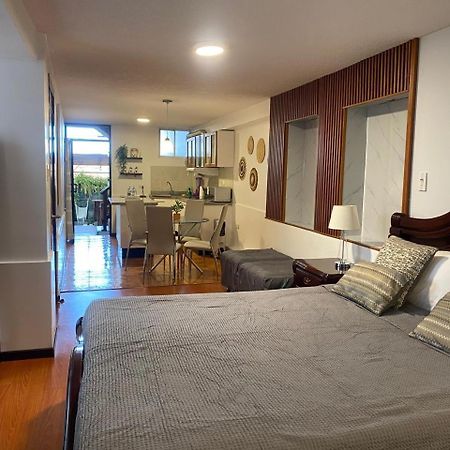 Hospedaje En Quito Norte, Apartamento & Suite Independientes Exteriör bild