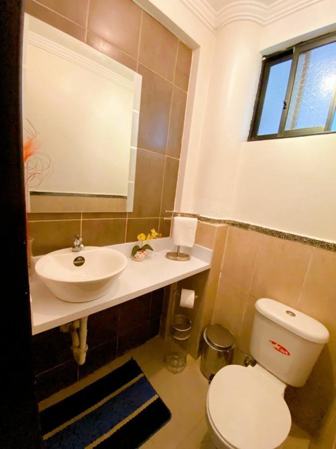 Hospedaje En Quito Norte, Apartamento & Suite Independientes Exteriör bild