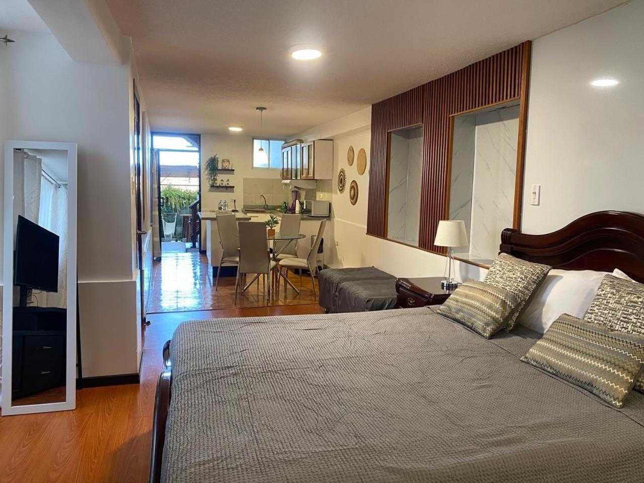 Hospedaje En Quito Norte, Apartamento & Suite Independientes Exteriör bild